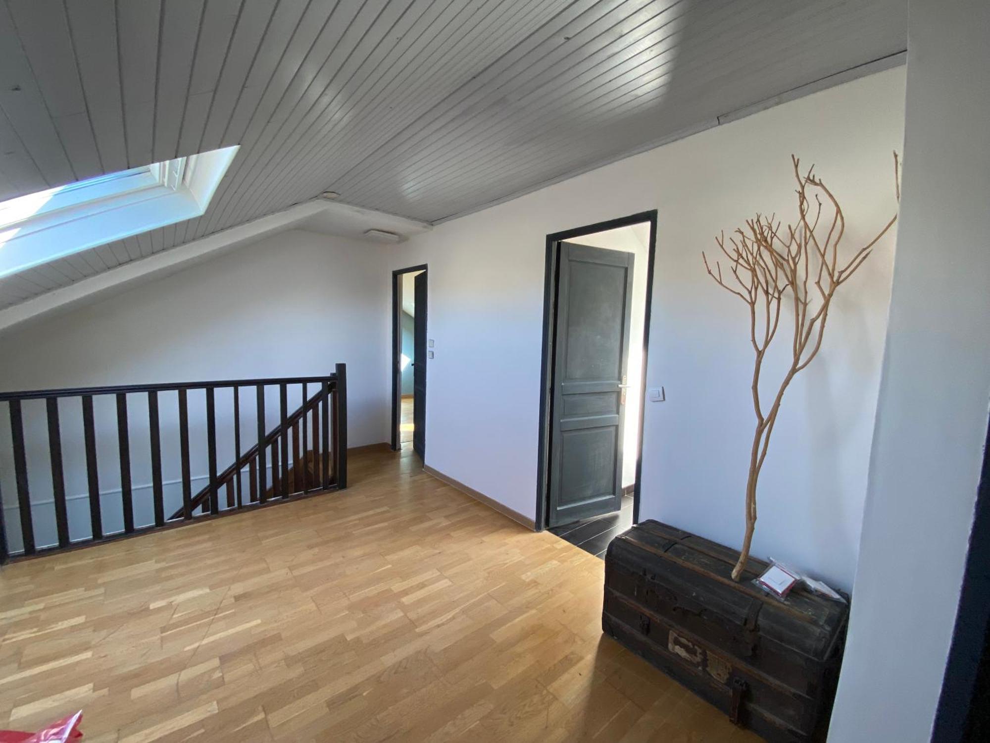 Une belle chambre au calme chez un compositeur de dessins animés Ormesson-sur-Marne Exterior foto